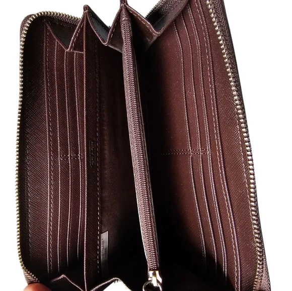 NWOT Coach Signature Brown and Tan Zip Around Wallet Clutch - Picture 4 of 10
